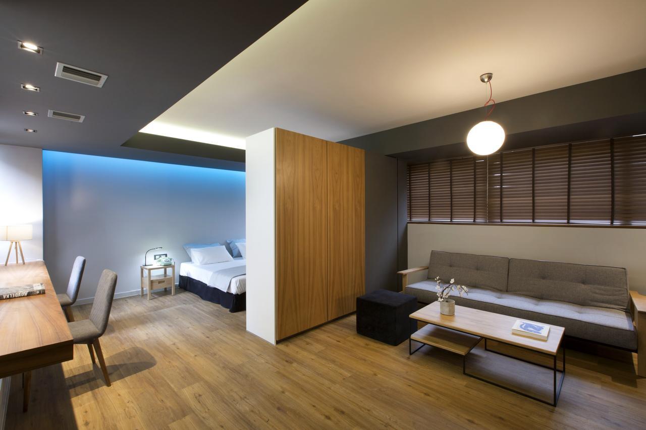 Deluxe Family Suite